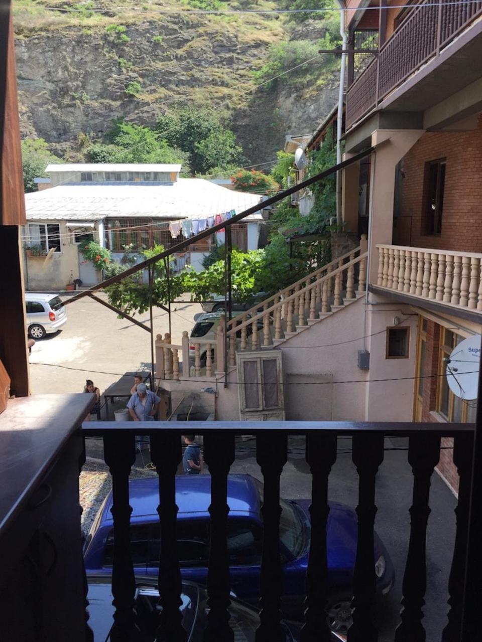 Old Tbilisi Mountain View Apartamento Exterior foto